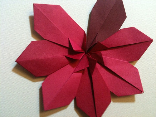 Клематис из бумаги. Модульное оригами, схема сборки. D339daeeb7