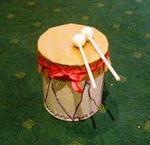 Игрушка-поделка для детей - барабан  - как сделать из консервной банки