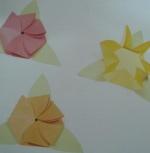 Цветок из бумаги - поделка оригами