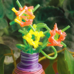 Цветы из декоративной проволоки - поделка для детей