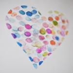 Открытка сердце - роспись пальчиковыми красками