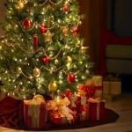 Как красиво украсить новогоднюю елку